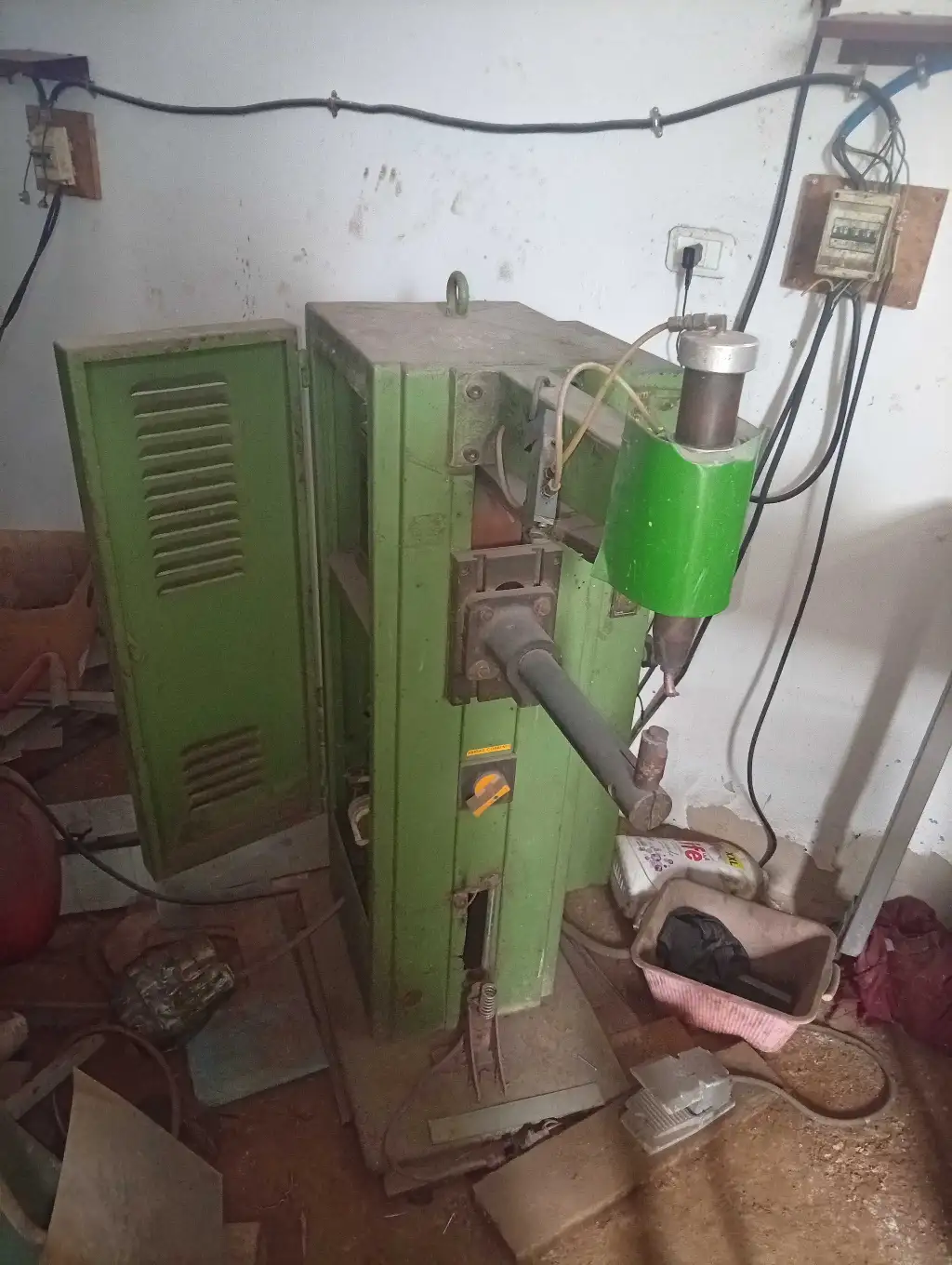 Poste soudure telwin+ Soudeuse à pointe