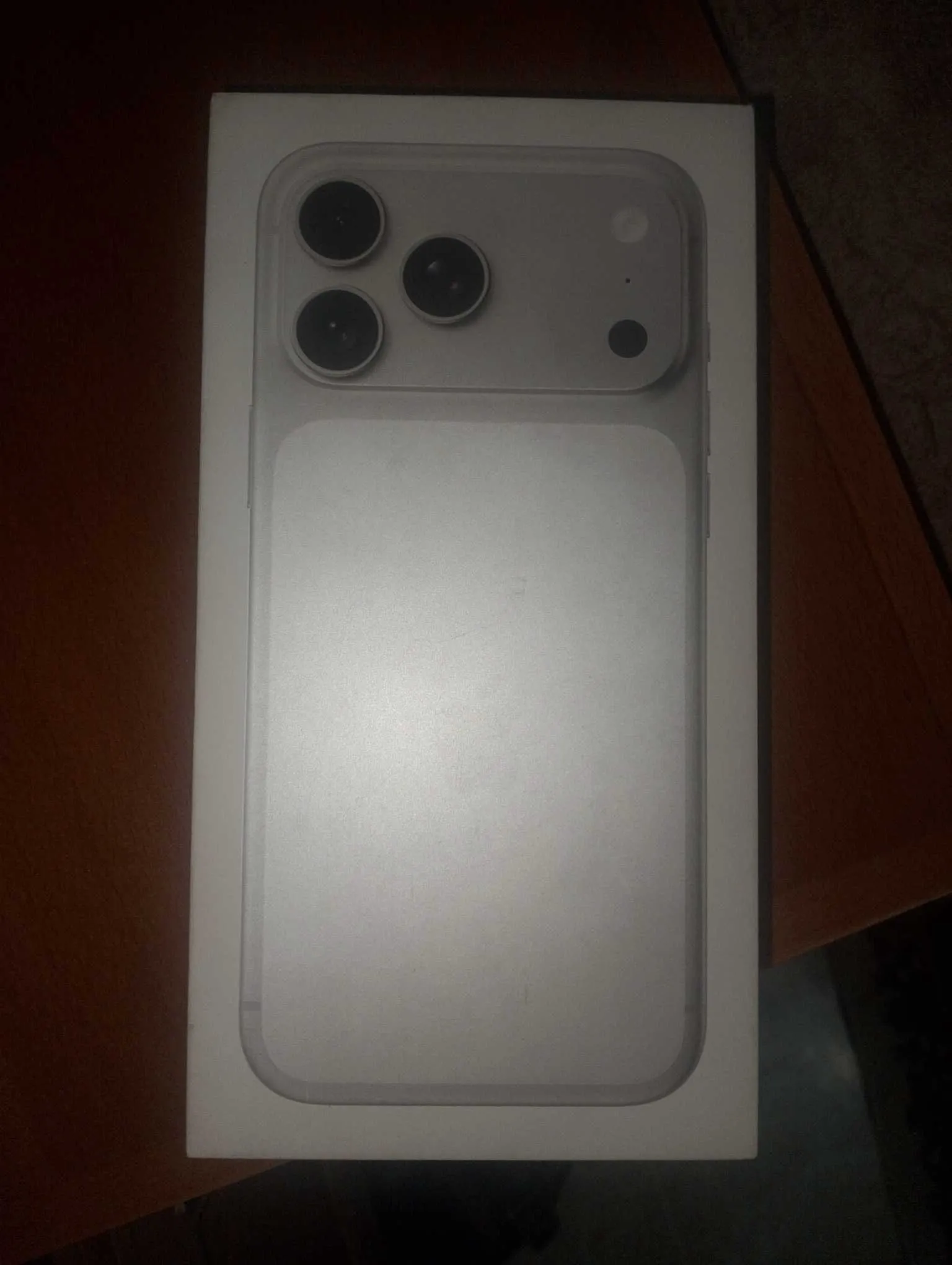 Vente iPhone 17 pro max version a3526