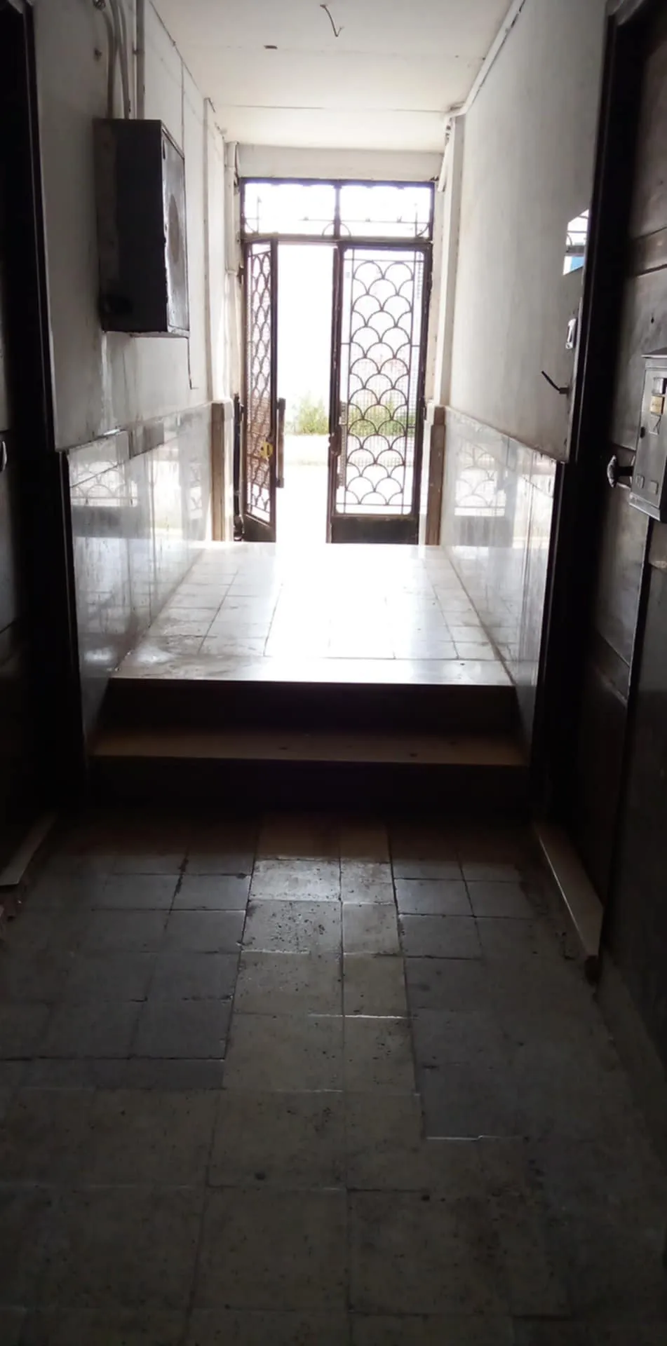 UN APPARTEMENT S+1 AU RC