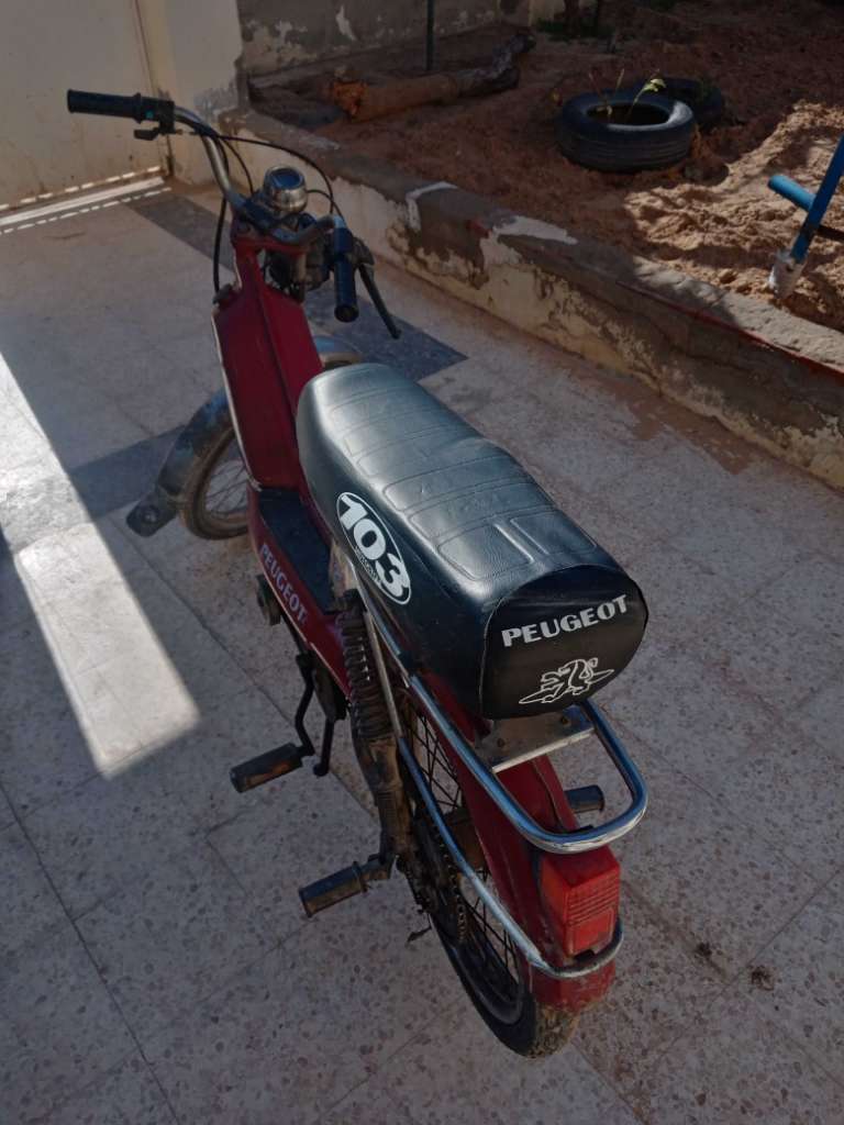 Peugeot 103