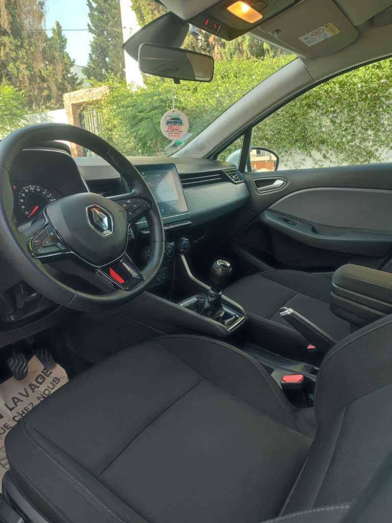 RENAULT CLIO 5