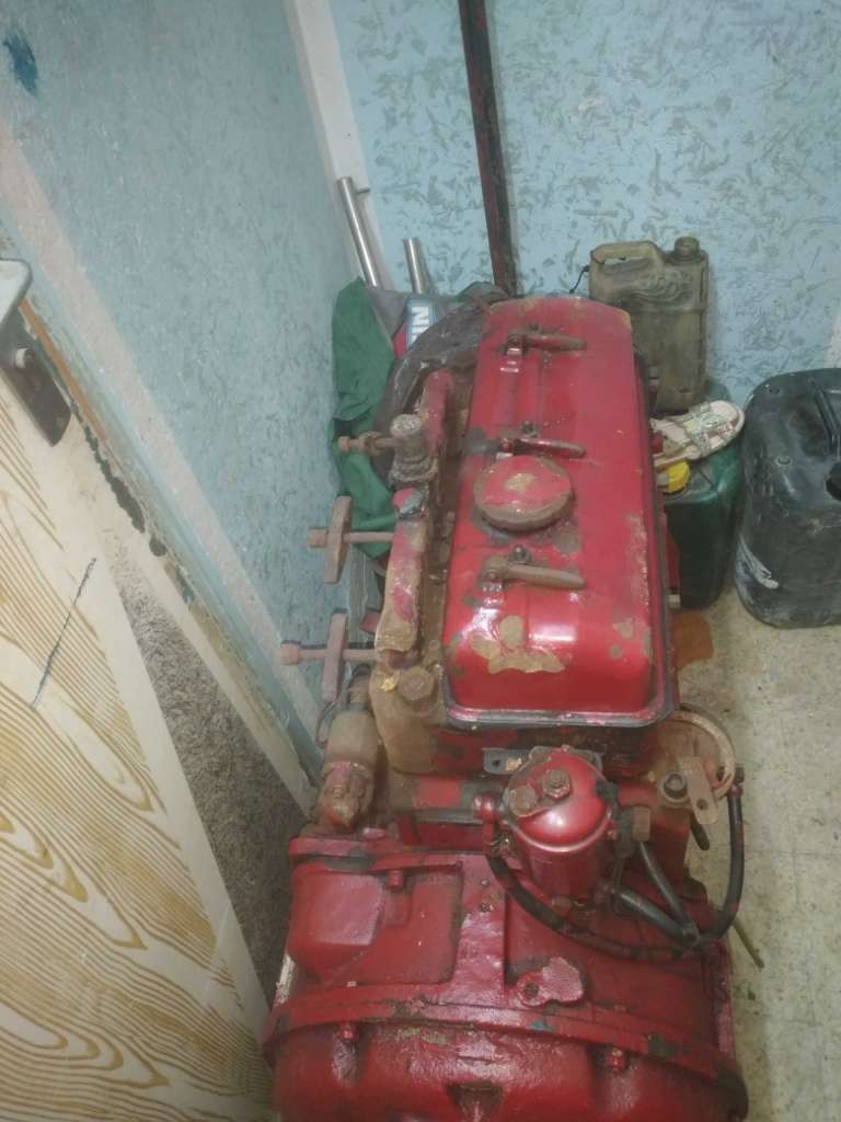 Moter bic 45 chvo diezel marinaire  en bonne etat 
Revision jdid 
Tel:21998496☎️☎️