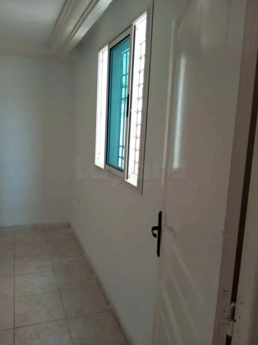 un studio s+2 au rdc a louer situé a Bardo Centre En face Adel Plus