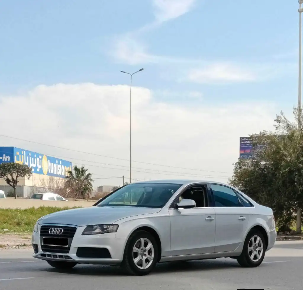 🚘 AUDI A4 2.0L TDI  1 ère main 