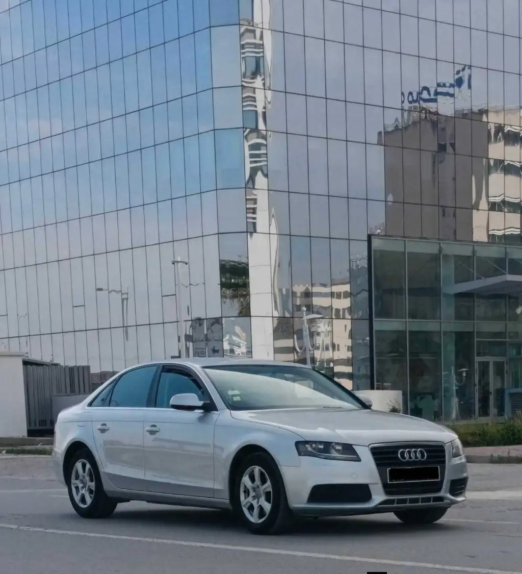 🚘 AUDI A4 2.0L TDI  1 ère main 