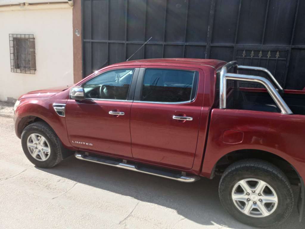 Une belle ford ranger première main  57167898