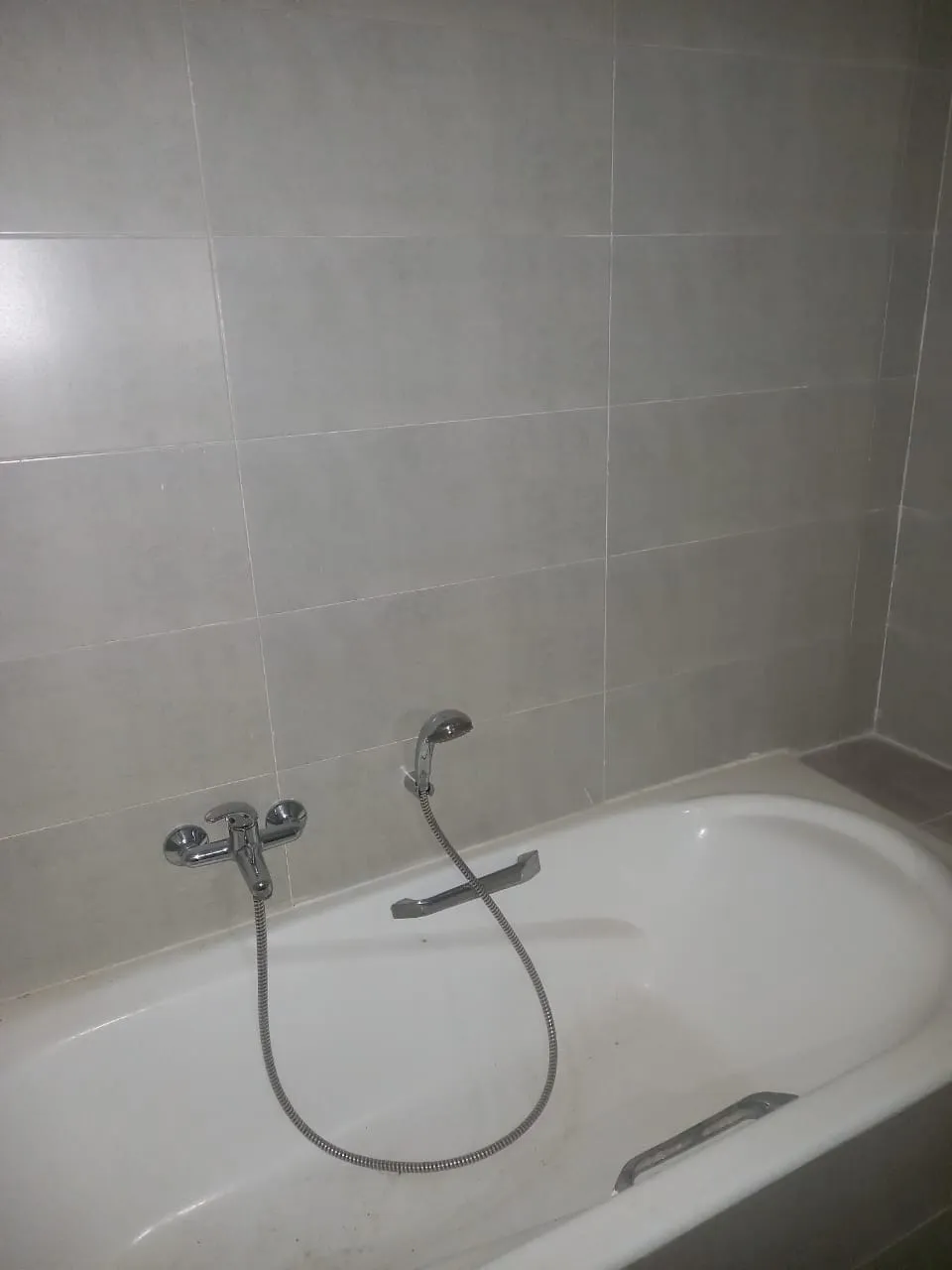 Appartement S+2 – État neuf – Thyna (Sfax)