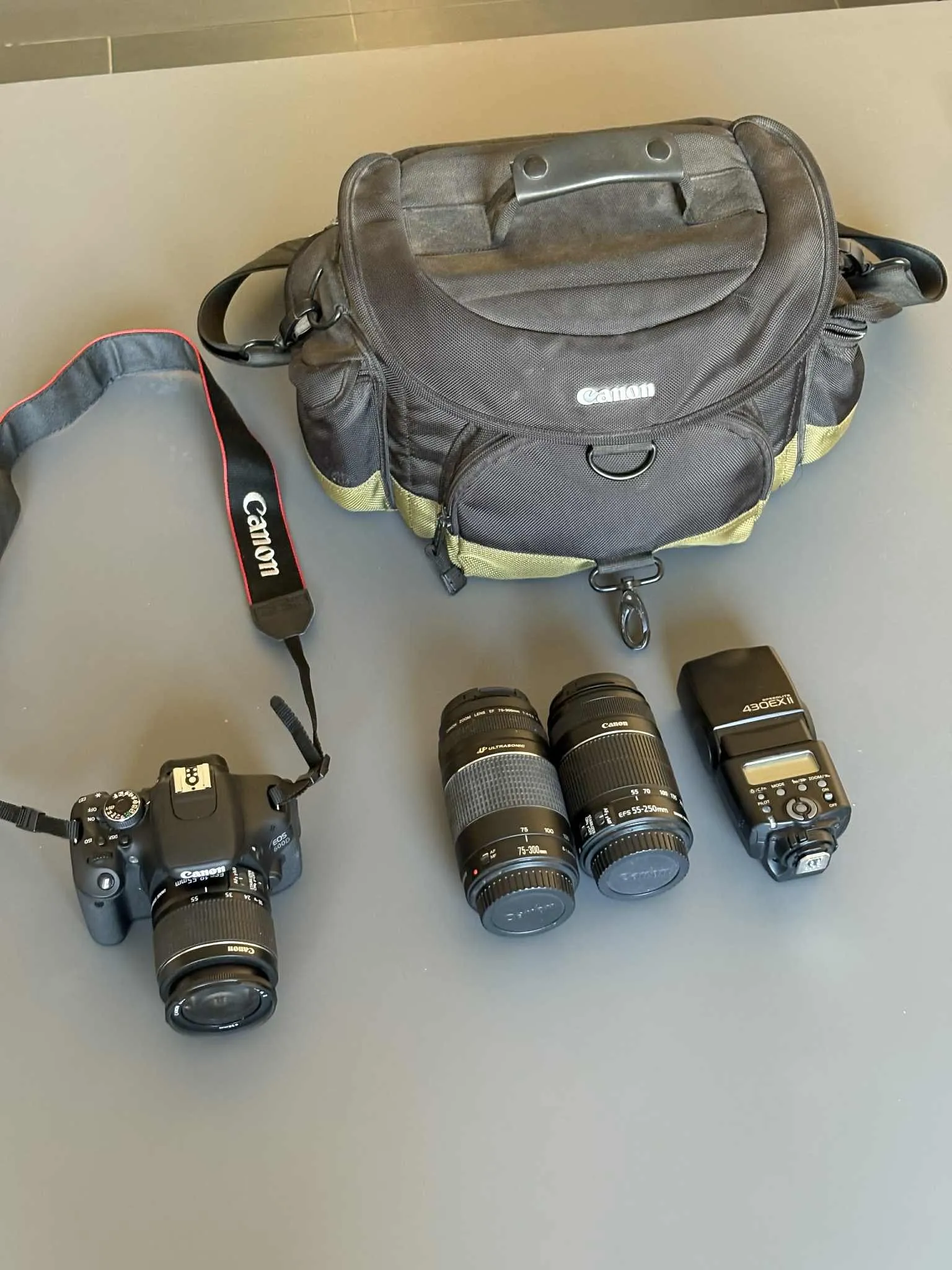 matériel de photographie en excellent état