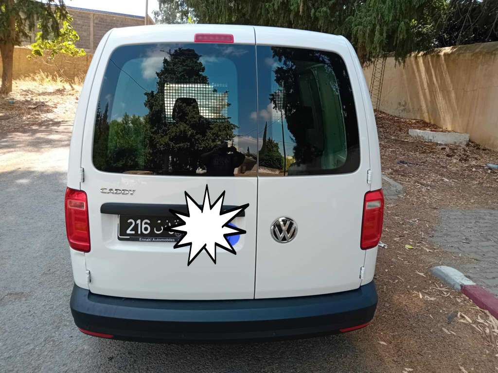 A vendre caddy diesel 1.6 tdi première main année 2020 tel 29907308