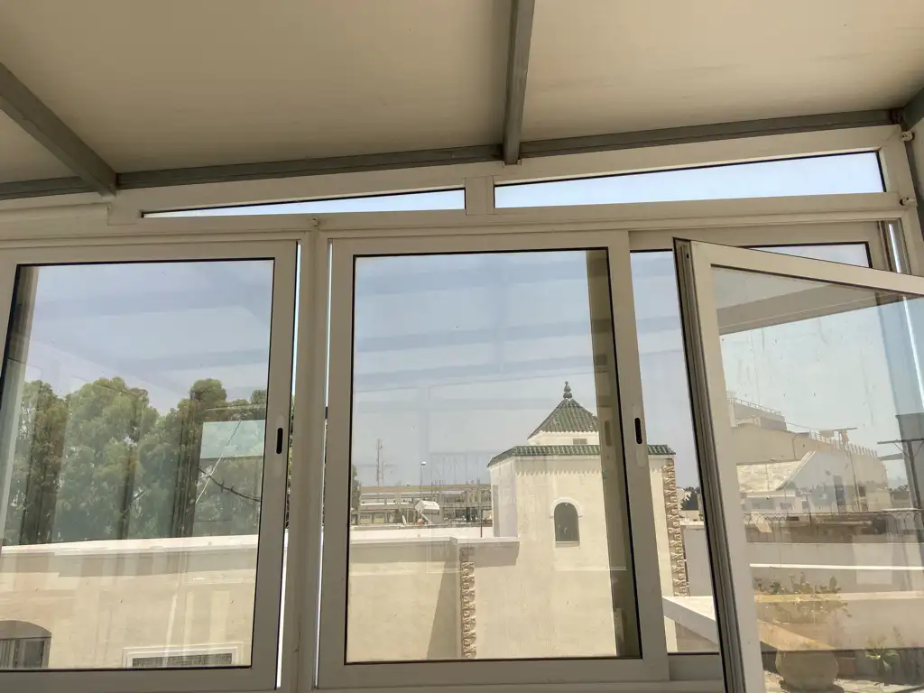 À Vendre – Véranda en aluminium et verre 