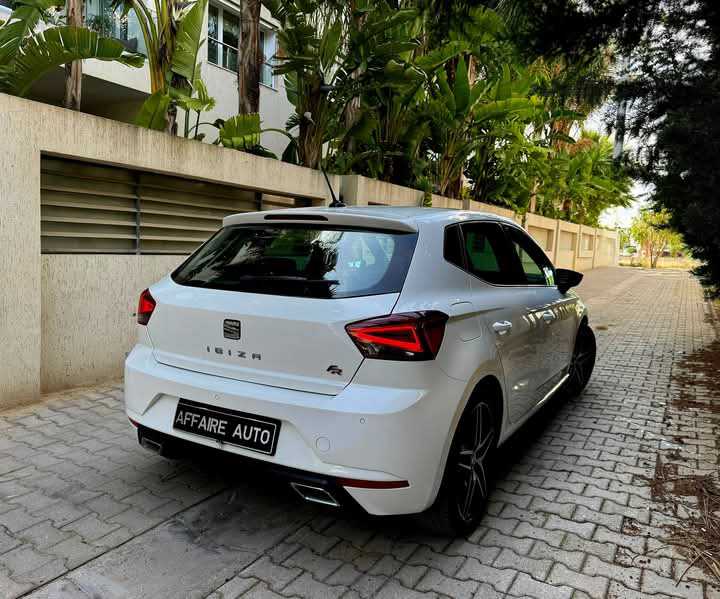 ⛔️SEAT IBIZA FR Boite Auto 4cylindres1.6 2021⛔️
 On accepte l'échange des voitures 
