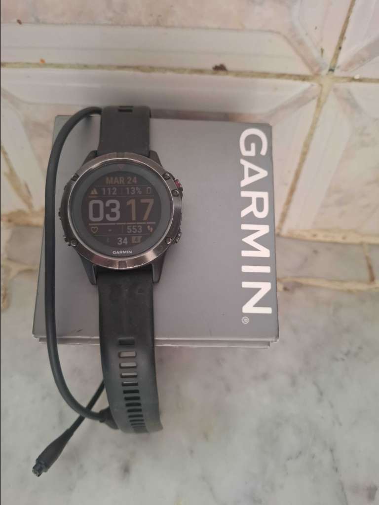 Montre Garmin finix 5
