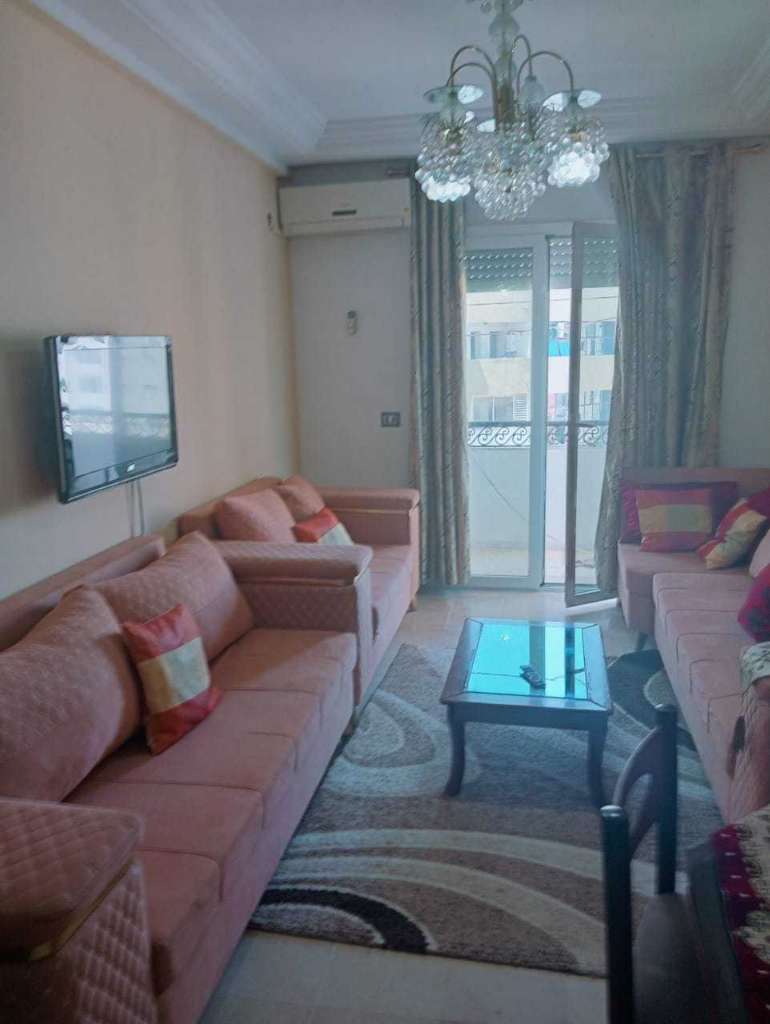 شقق مفروشة اخر طراز في تونس العاصمة برشلونة أو خلف برمليوم أو العوينة 