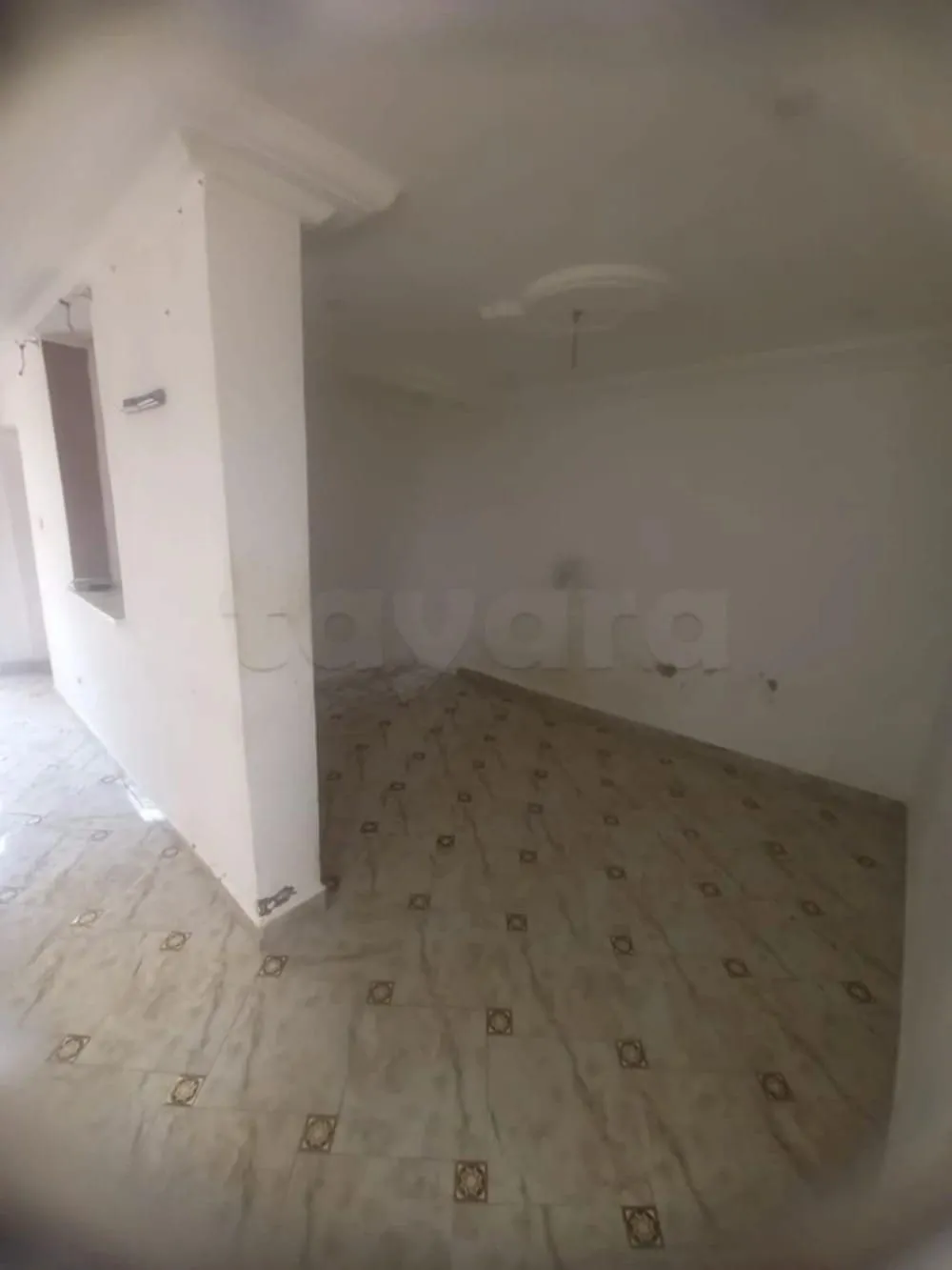 un studio s+1 vide au rdc a louer situé a bardo 2 derrière ben yaghlen