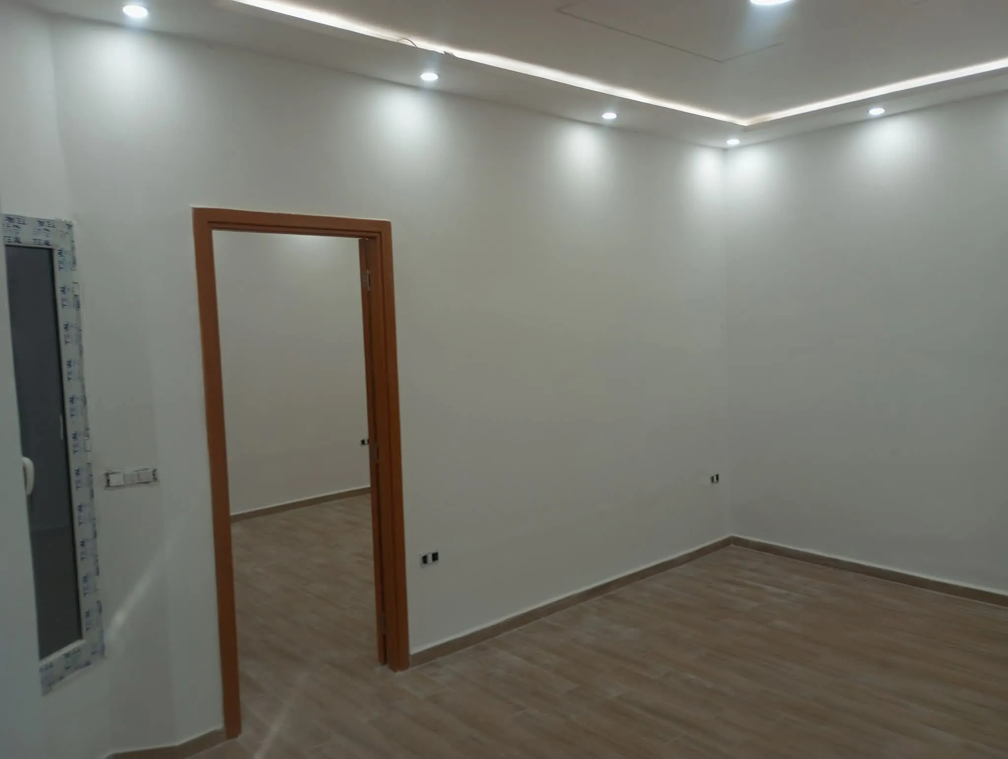 un appartements s+2 au rdc a louer a brdo cité fatouma bourguiba a Proximité piscine.