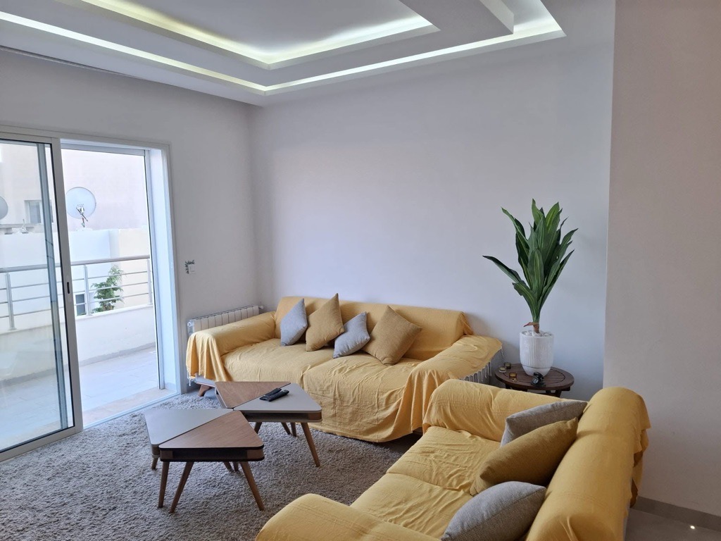 À louer un appartement s+2 meublé à ennaser 2