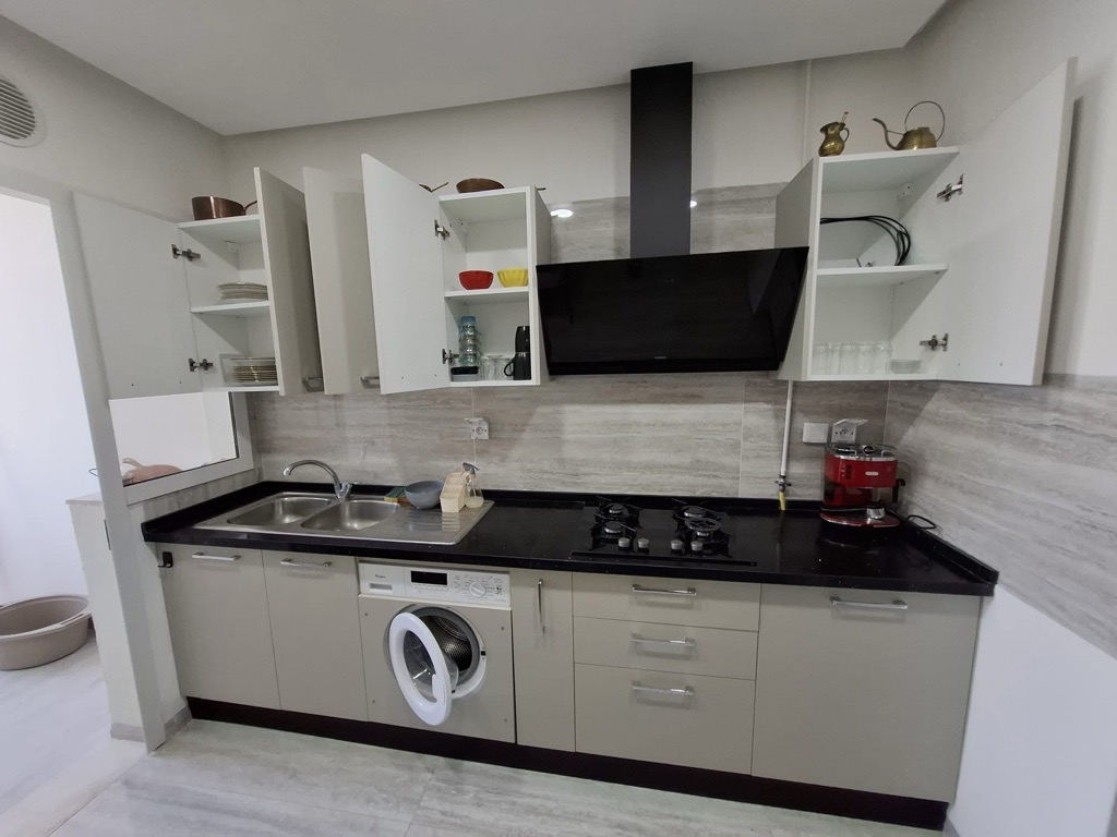À louer un appartement s+2 meublé à ennaser 2