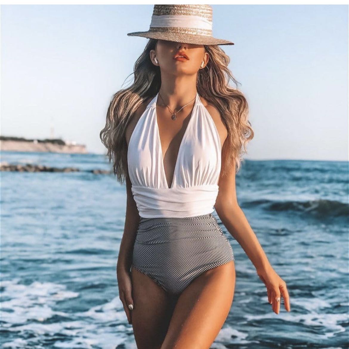 Maillot noir taille M/L