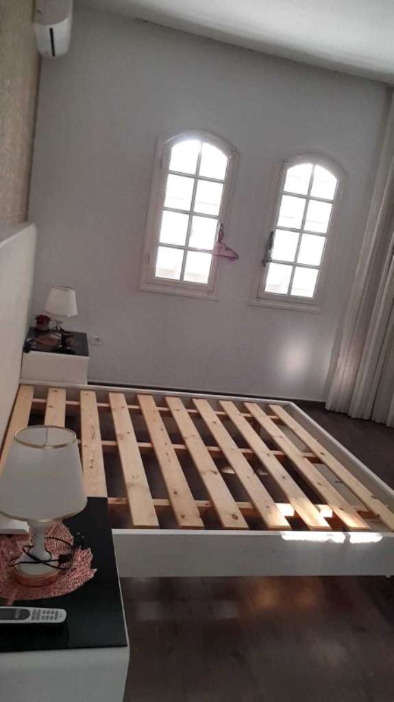 A louer superbe appartement étage de villa située a sahloul zone l'hôpital