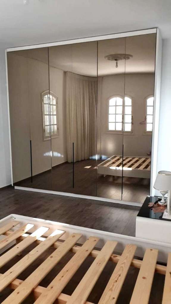 A louer superbe appartement étage de villa située a sahloul zone l'hôpital