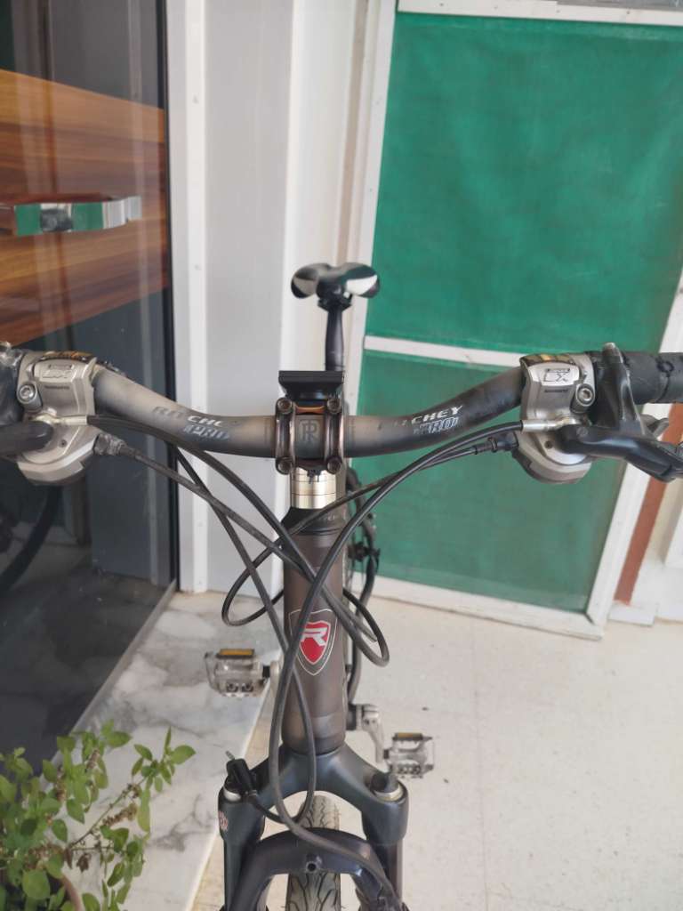 Vtt allemande pro 29 pouce de haute gamme