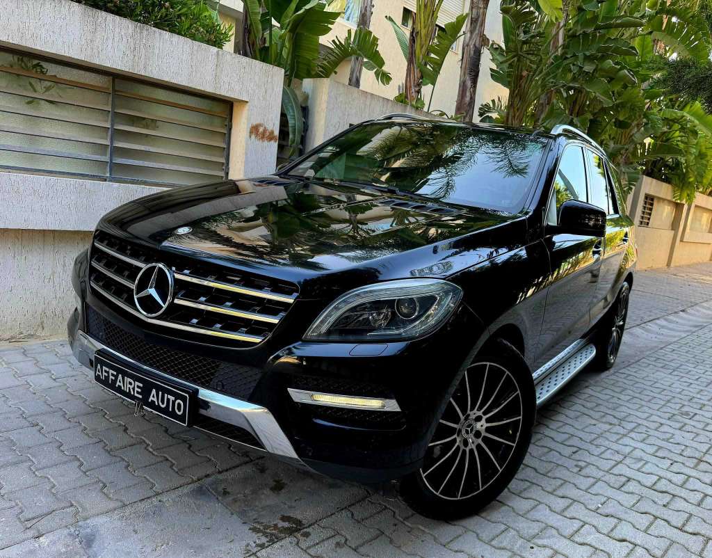 đ Mercedes ML Diesel 2013 đ
đ on accepte l Ă©change des voitures