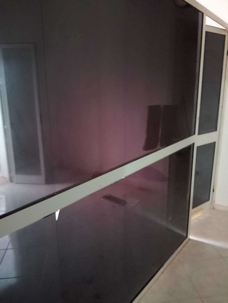 Vitrine/séparation aluminium TPR