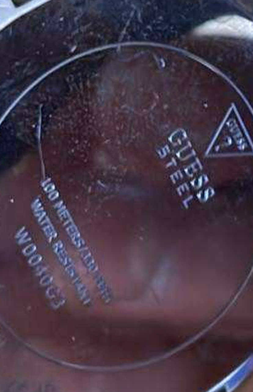 Montre homme guess d’origine