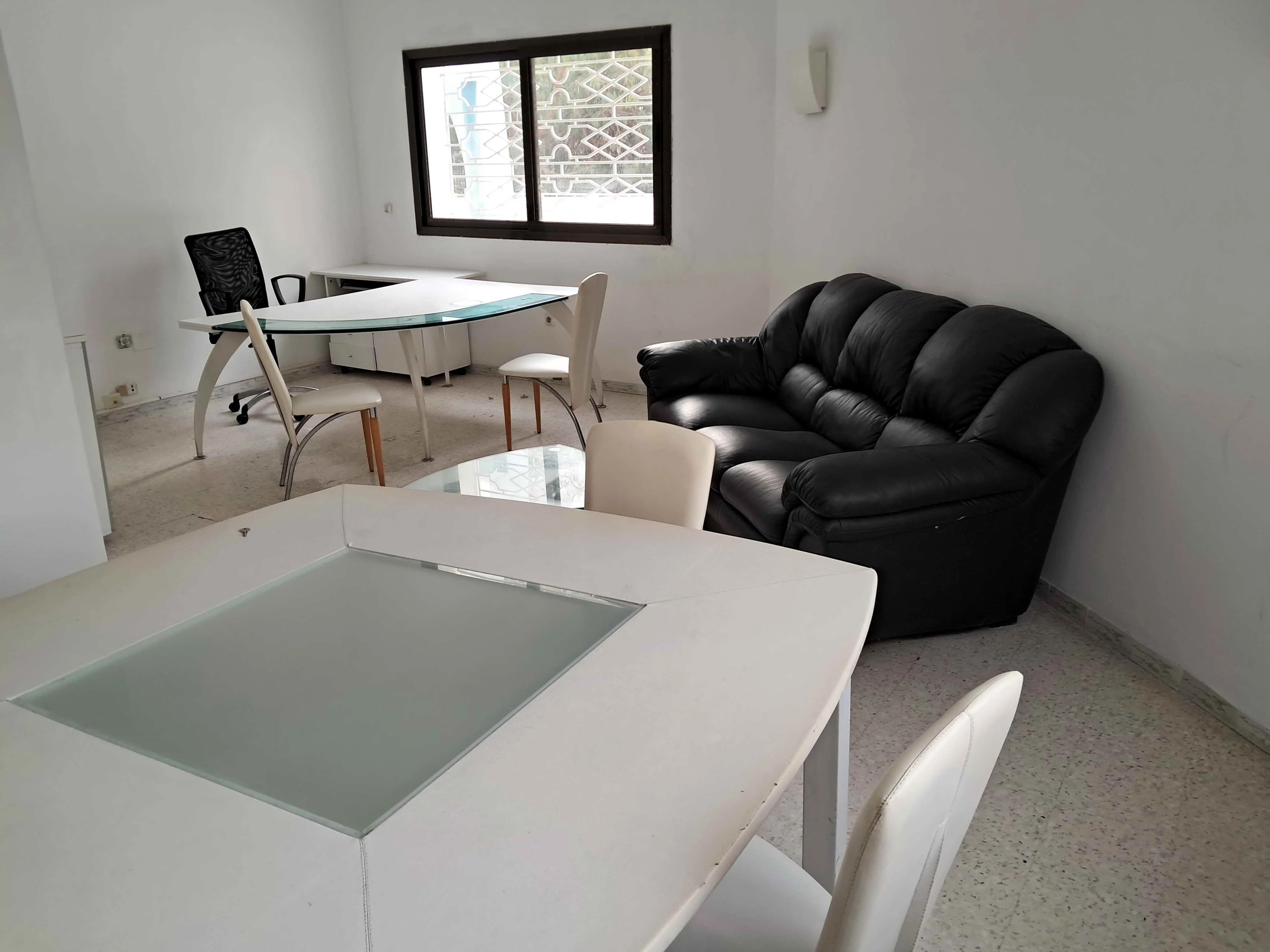 Siège administratif indépendant au Centre urbain Nord