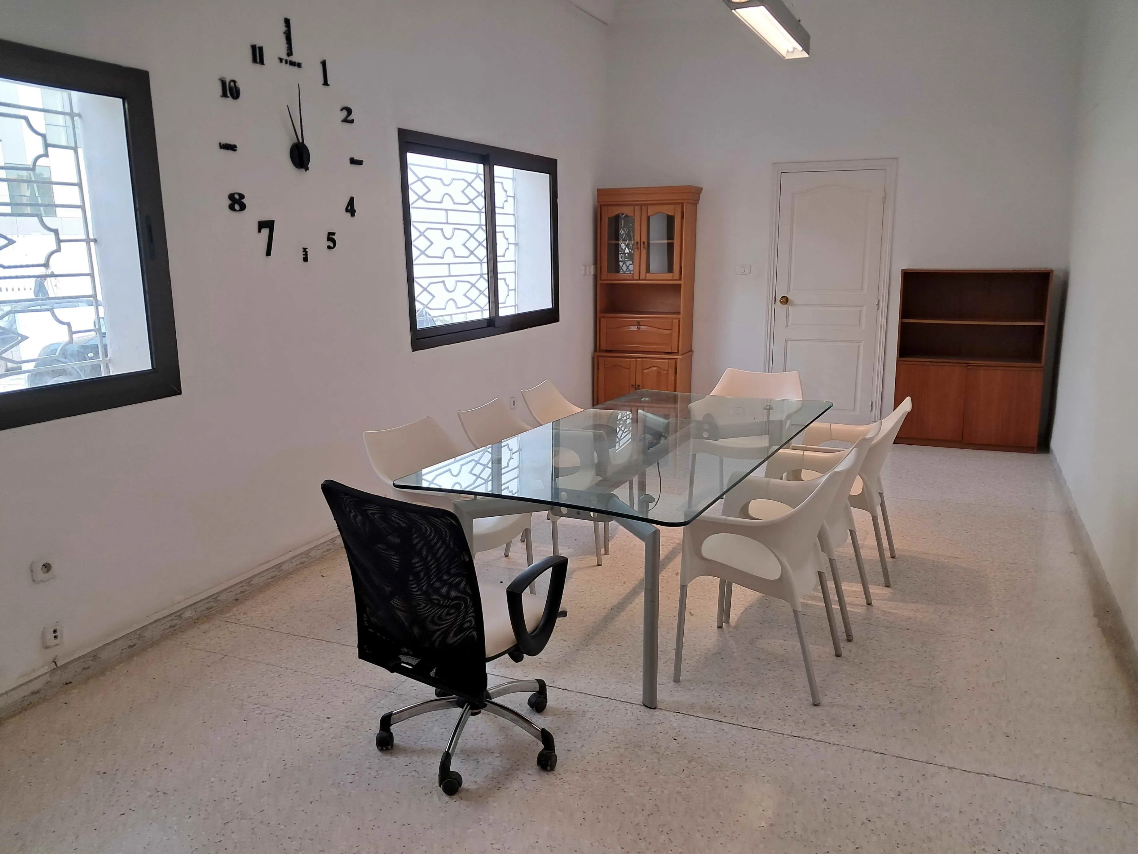 Siège administratif indépendant au Centre urbain Nord