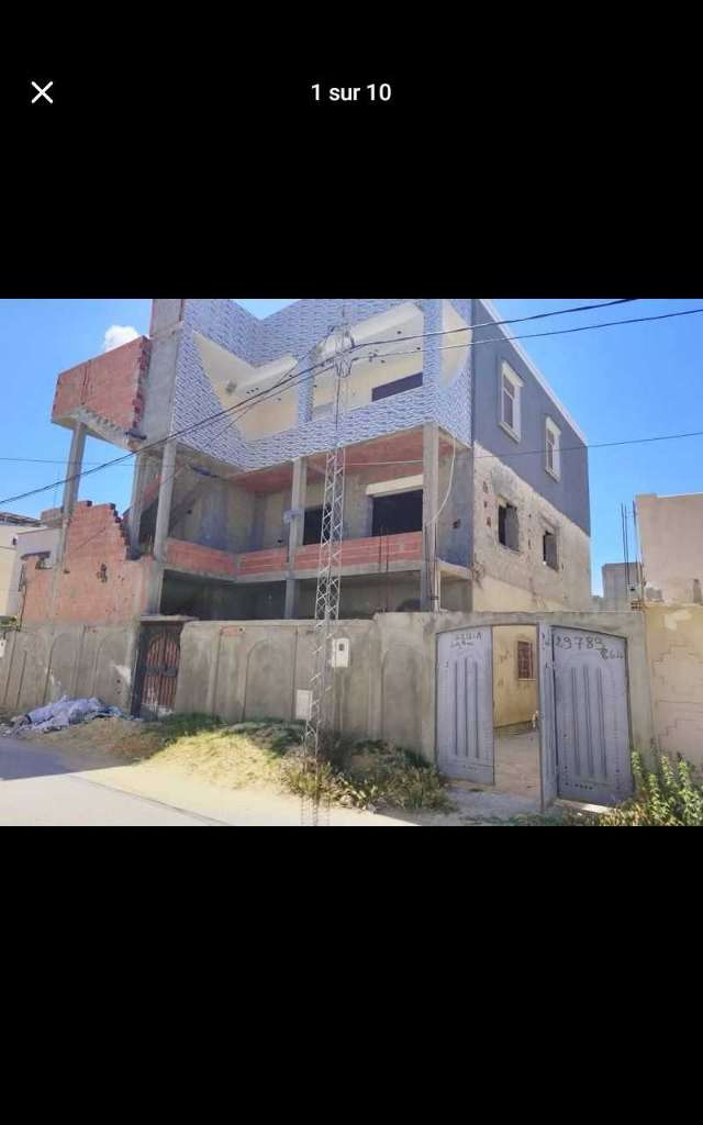 A vendre a cite el fayez jendouba