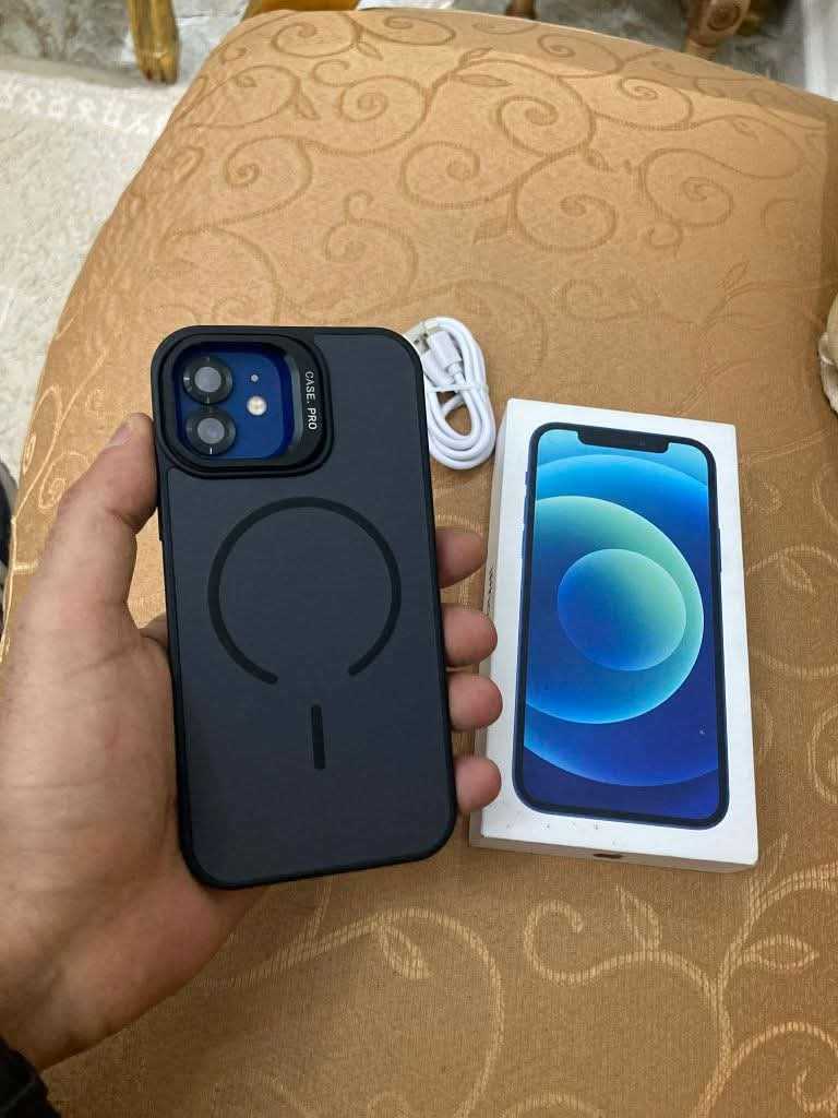 Iphone 12 jamais reparé