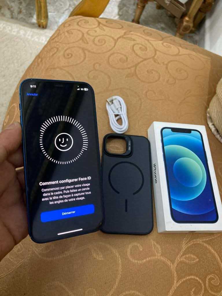 Iphone 12 jamais reparé