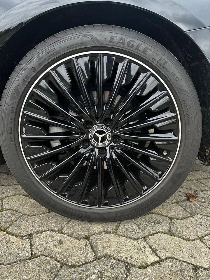 Mercedes-Benz Cle 300 Amg