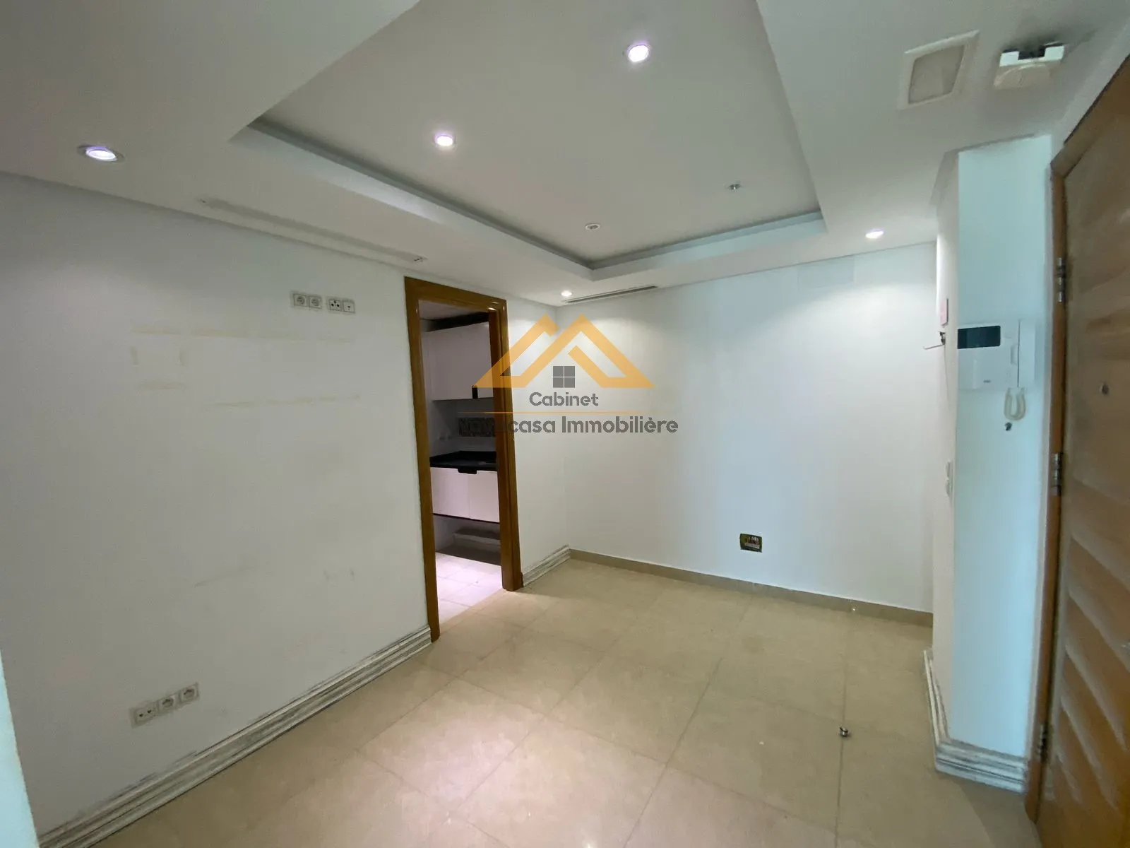 À VENDRE – Bureau A+3 – Centre-ville de Sousse 📍