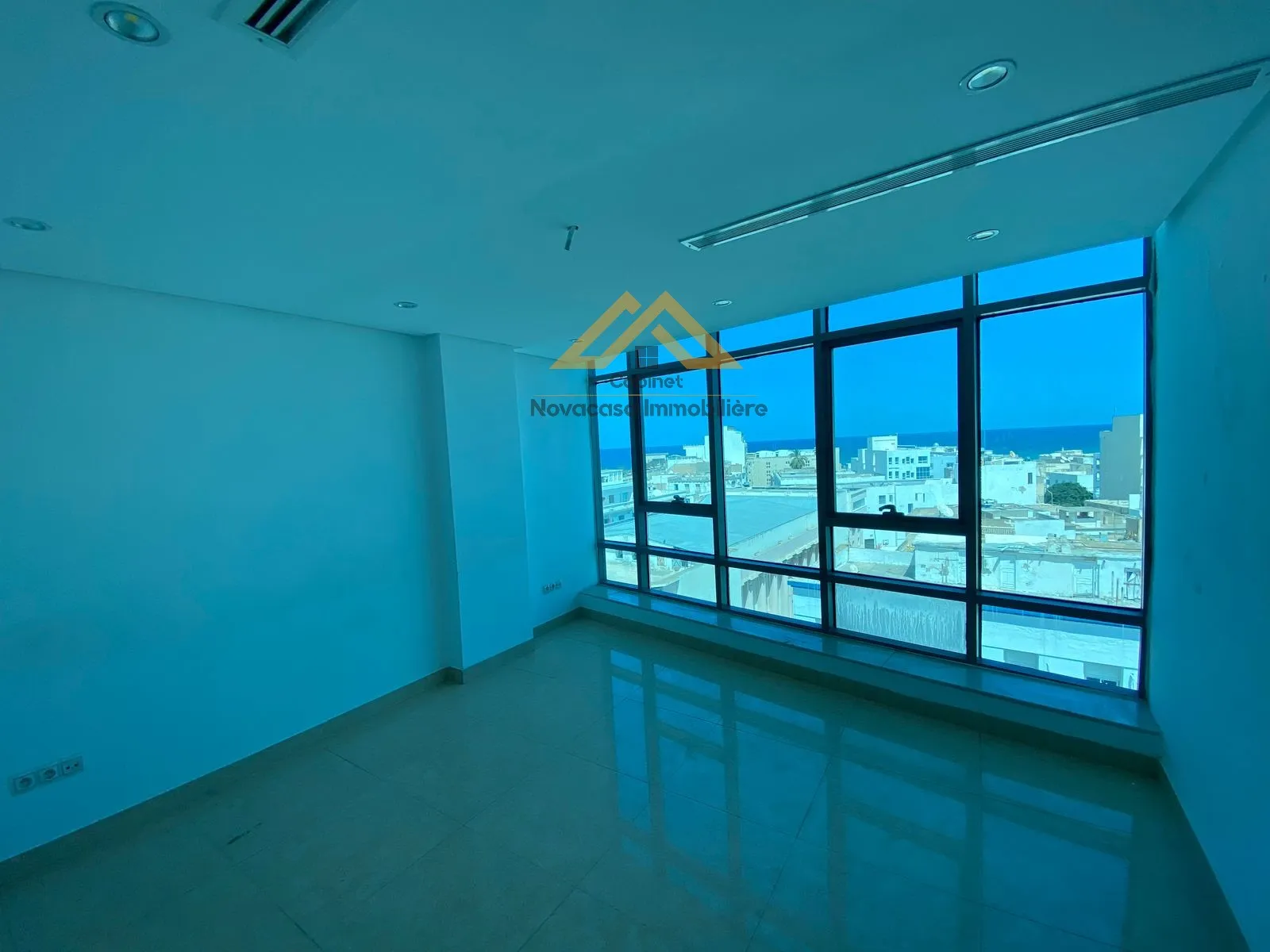 À VENDRE – Bureau A+3 – Centre-ville de Sousse 📍