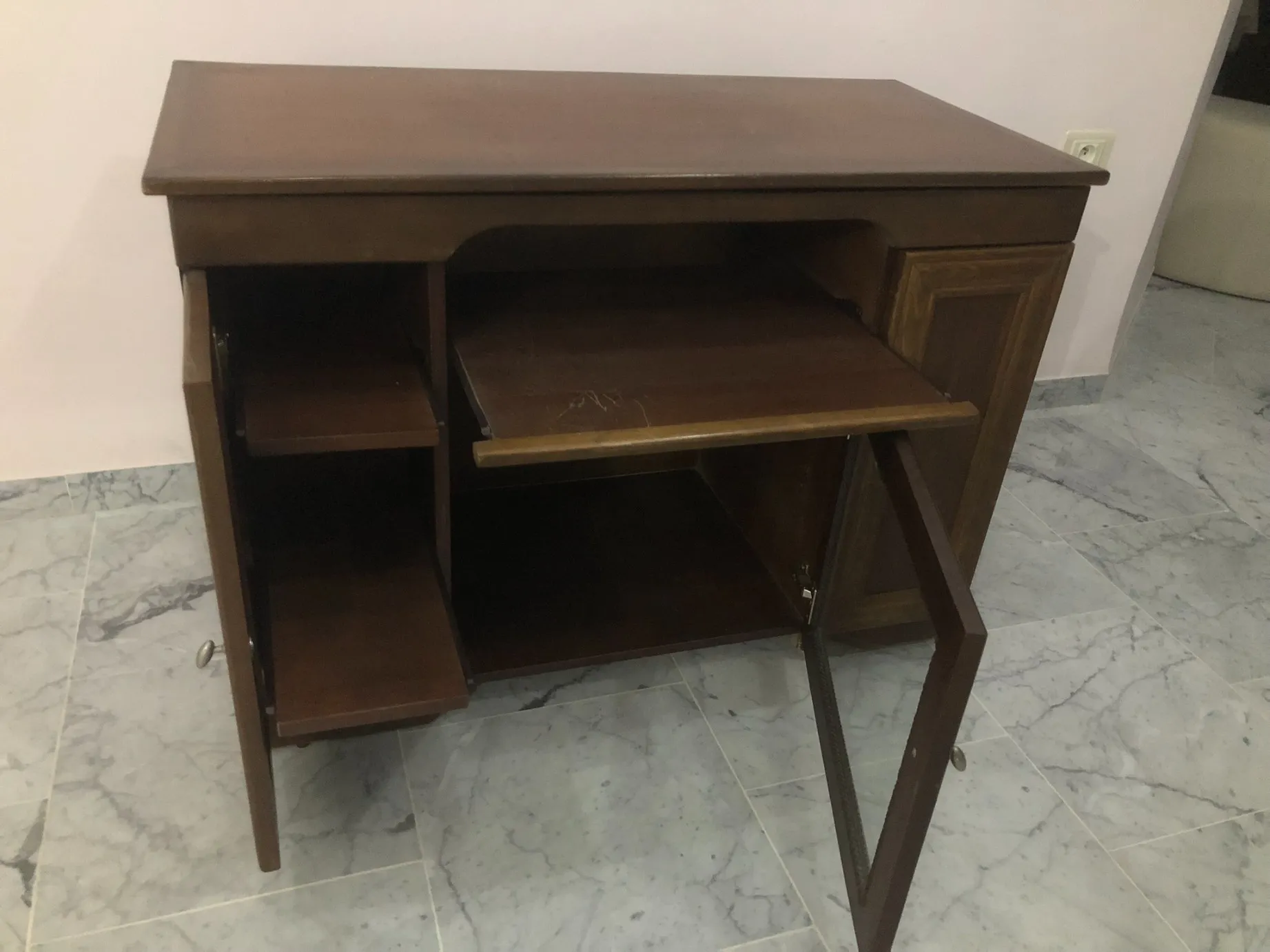 Séjour en bois massif