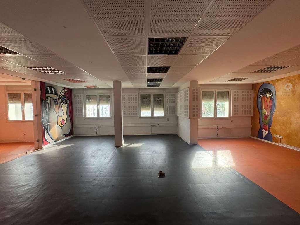 À louer un immeuble bureautique 