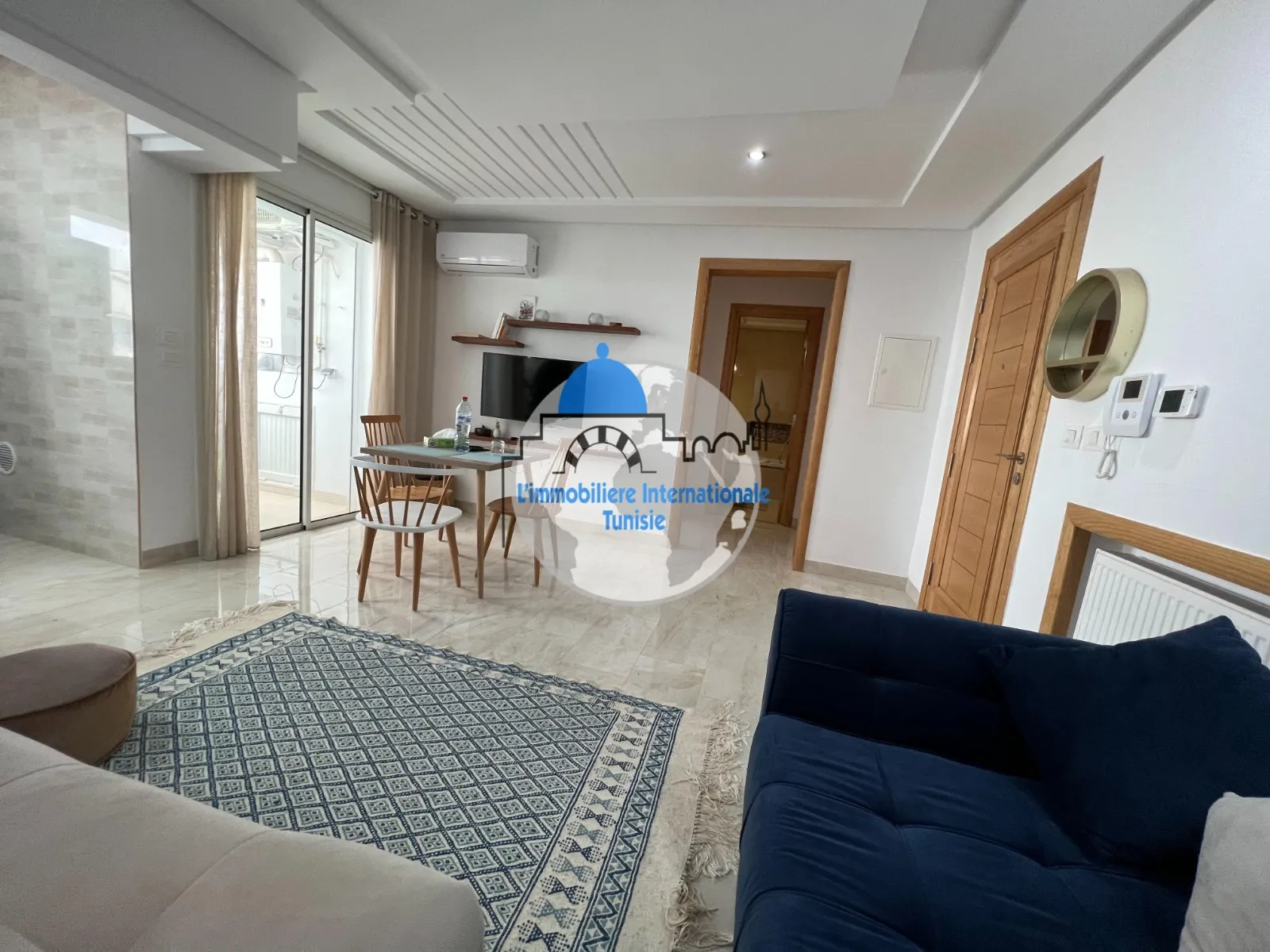 Location annuelle S+1 meublé avec place de parking à Khzema