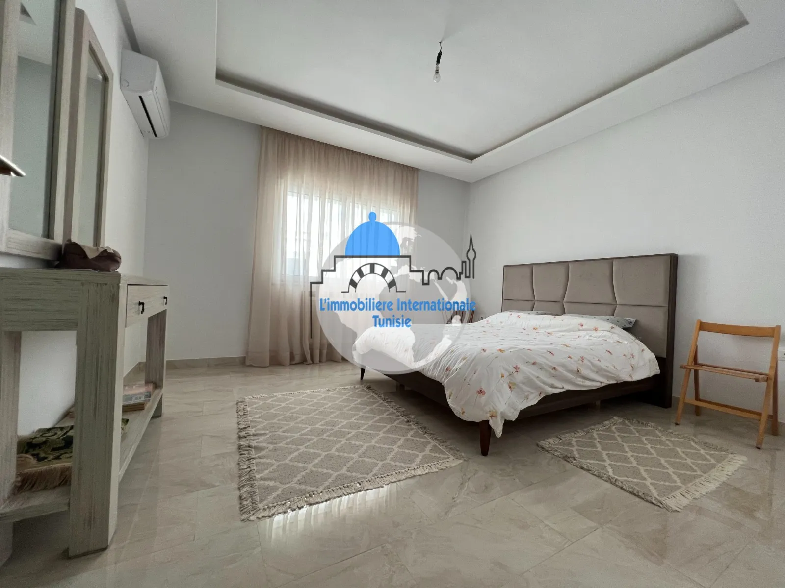 Location annuelle S+1 meublé avec place de parking à Khzema