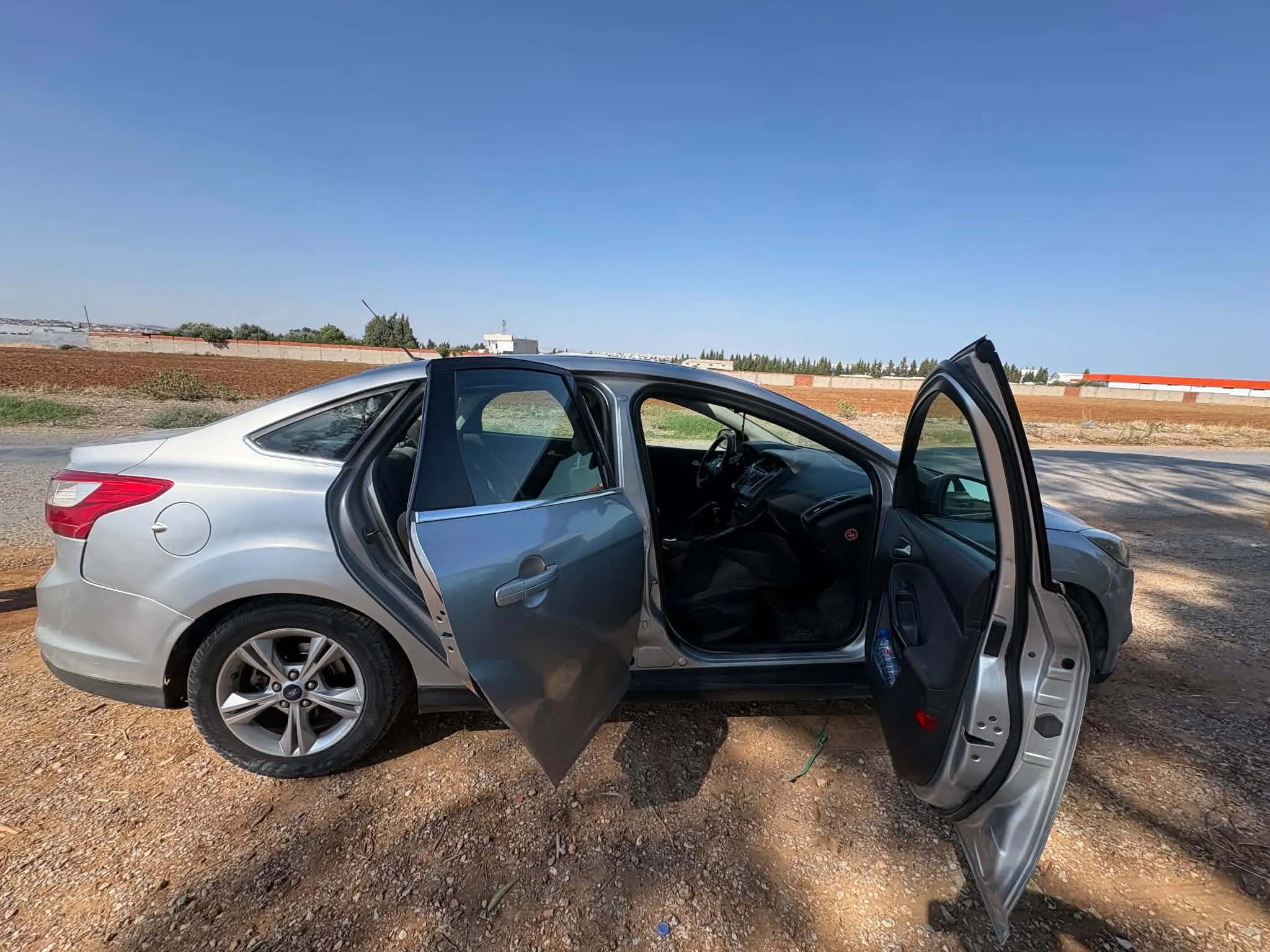 Ford focus sedan