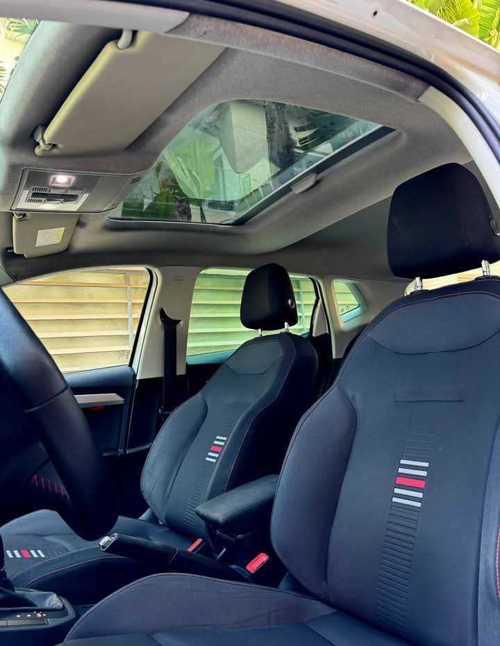 ⛔️SEAT IBIZA FR Boite Auto 4cylindres1.6 2021⛔️
On accepte l'échange des voitures