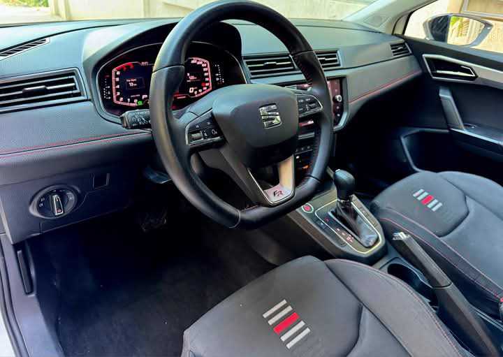 ⛔️SEAT IBIZA FR Boite Auto 4cylindres1.6 2021⛔️
On accepte l'échange des voitures