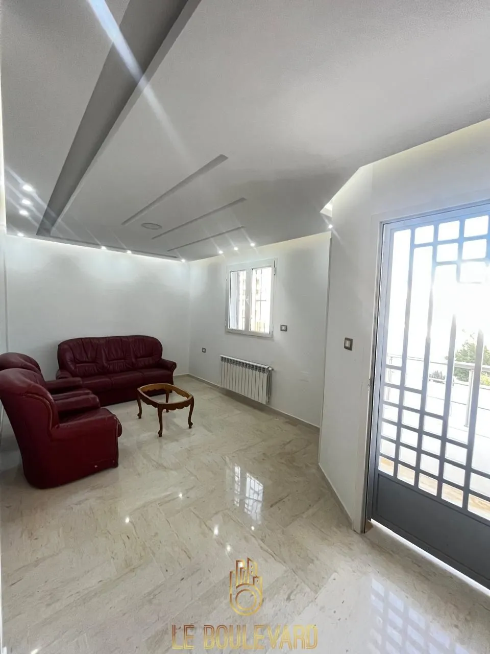 A vendre étage de villa S+2 à AFH Mrezga , Cité El Wafa