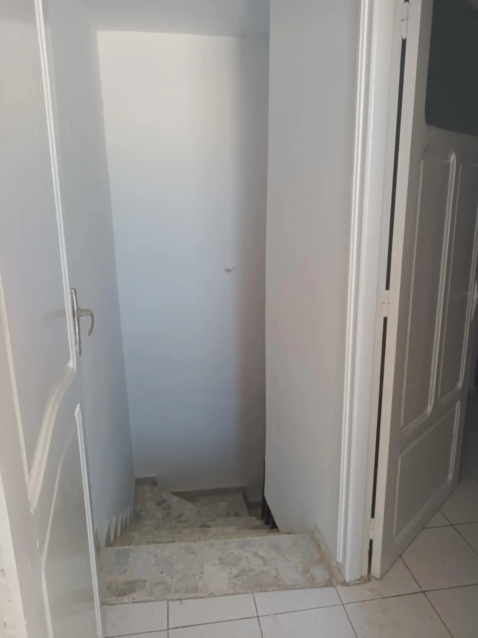 deux maison à vendre avec une entrée indépendante à Bizerte