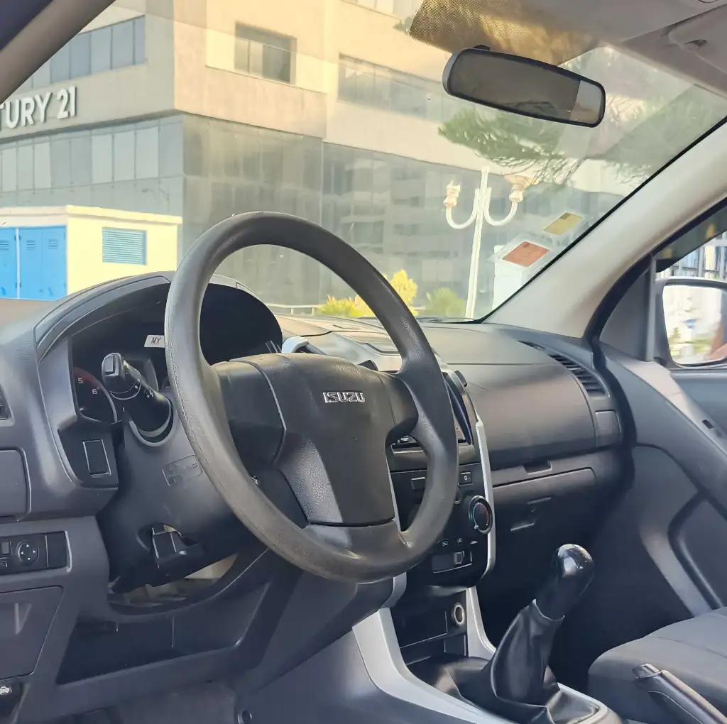 isuzu d'max 2.5 TD LS

