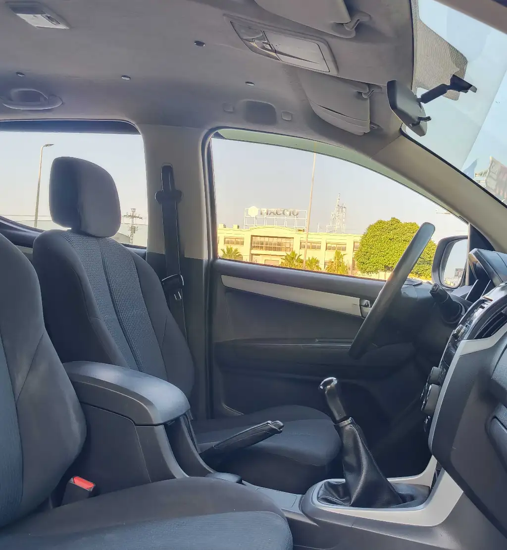 isuzu d'max 2.5 TD LS
