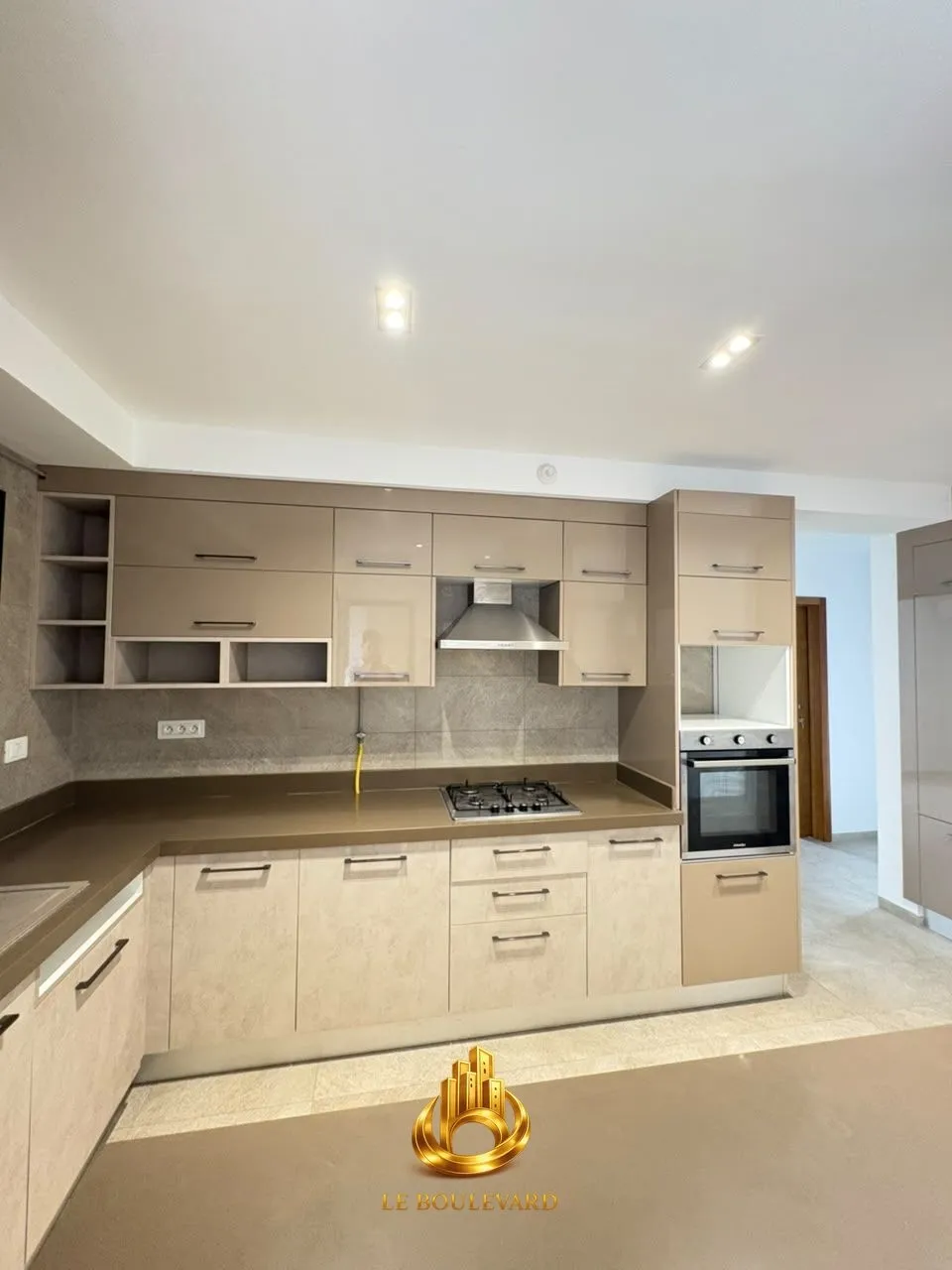A louer Appartement S+3 à AFH Mrezga , Cité El Wafa