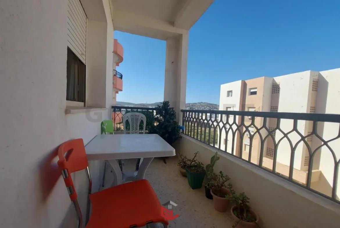 Vente s+3 Ariana , Cité Nour Jaafar