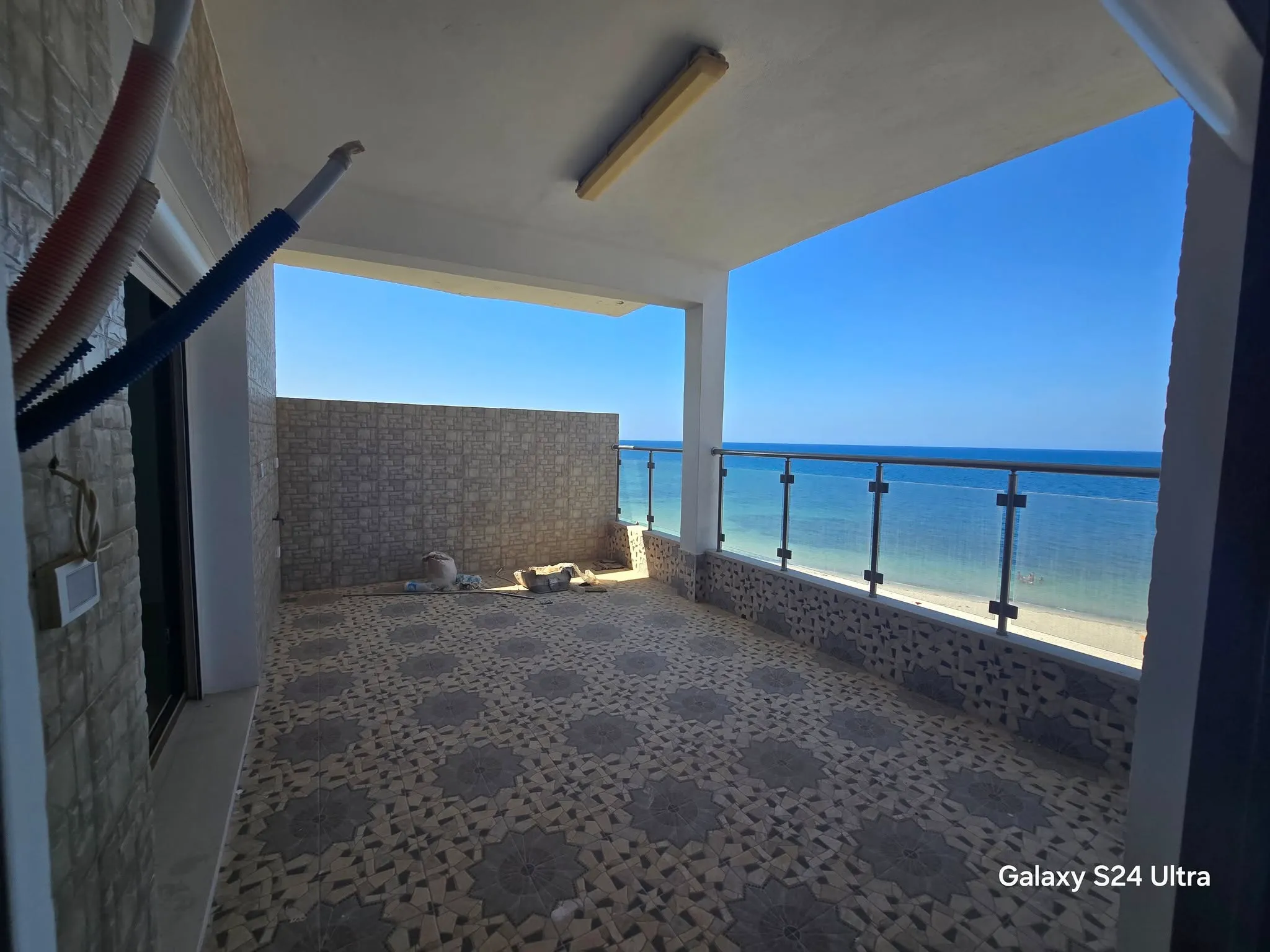 🌊S+3 Pieds Dans L'eau En Vente | Chott Mariem